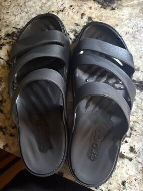 CROCS Women's Black Triple-Strap Slide Sandals
